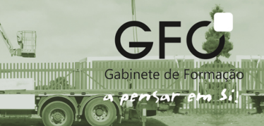 Operador de Câmião Com Grua